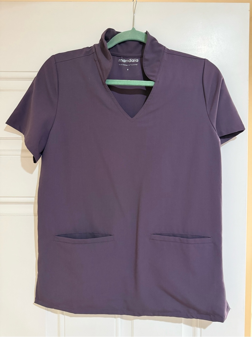 Mandala Dewberry Scrub Set - Top, Jacket & Jogger Pants - Picture 5 of 5
